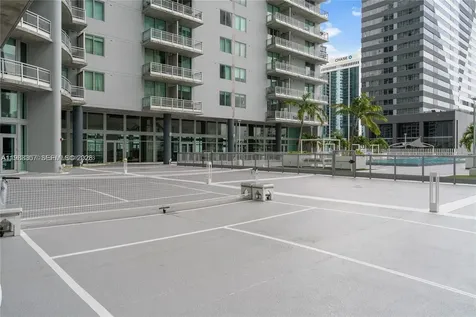 690 SW 1st Court Miami FL 33130