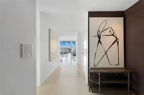 3737 Collins Avenue Miami Beach FL 33140