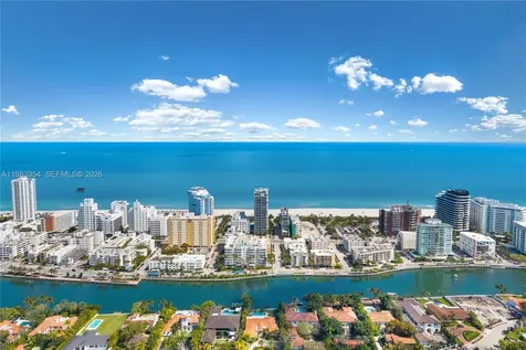 3737 Collins Avenue Miami Beach FL 33140