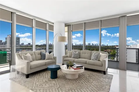 3737 Collins Avenue Miami Beach FL 33140