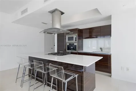 3737 Collins Avenue Miami Beach FL 33140