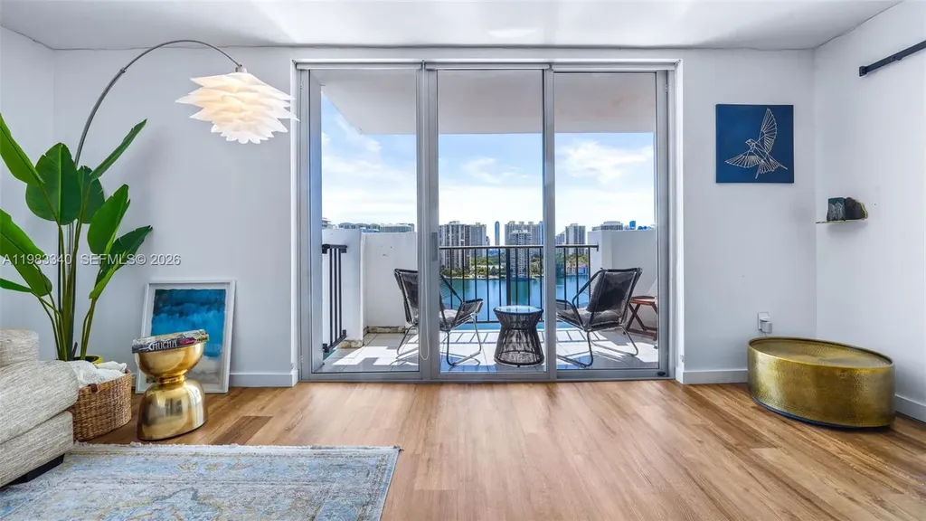 2750 NE 183rd Street Aventura FL 33160