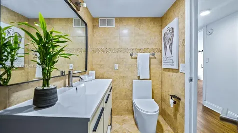 2750 NE 183rd Street Aventura FL 33160