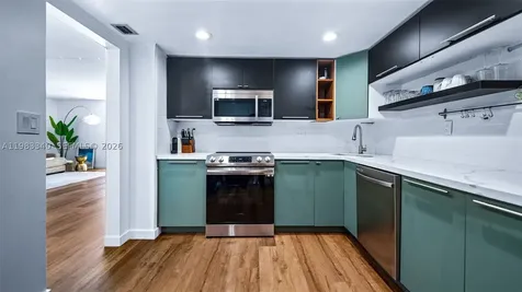 2750 NE 183rd Street Aventura FL 33160