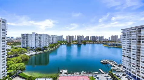 2750 NE 183rd Street Aventura FL 33160