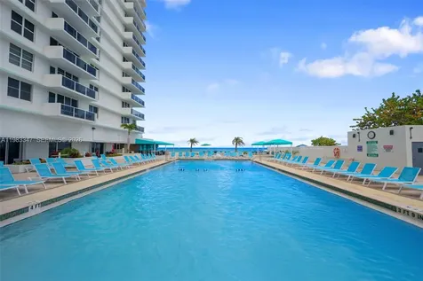 3725 S Ocean Drive Hollywood FL 33019