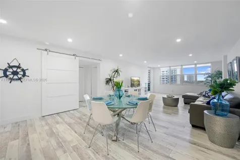 3725 S Ocean Drive Hollywood FL 33019
