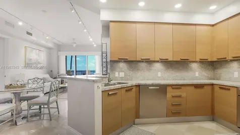 4444 El Mar Drive Lauderdale By The Sea FL 33308