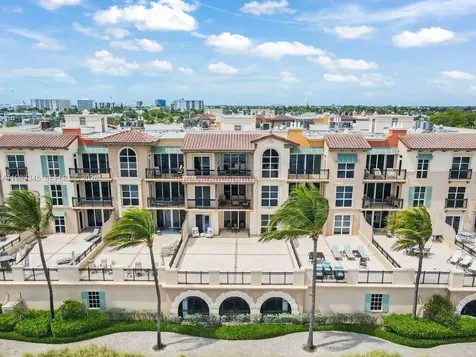 4444 El Mar Drive Lauderdale By The Sea FL 33308