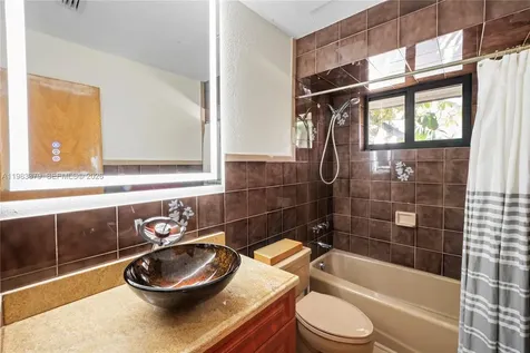 10320 SW 139th Street Miami FL 33176