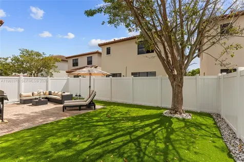 9094 SW 36th Street Miramar FL 33025