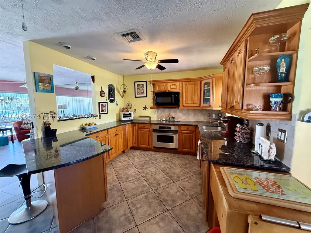 201 SE 3rd Avenue Pompano Beach FL 33060