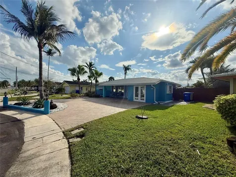 201 SE 3rd Avenue Pompano Beach FL 33060