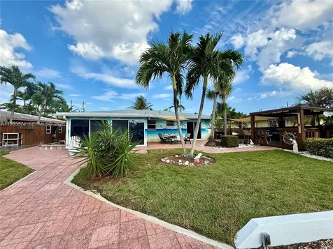 201 SE 3rd Avenue Pompano Beach FL 33060