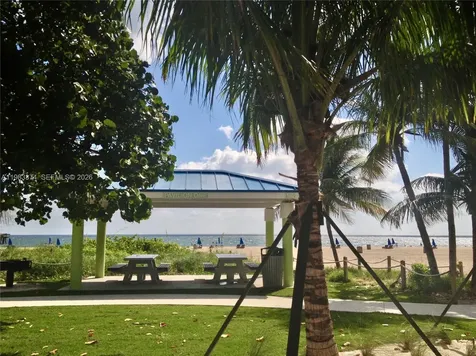 201 SE 3rd Avenue Pompano Beach FL 33060