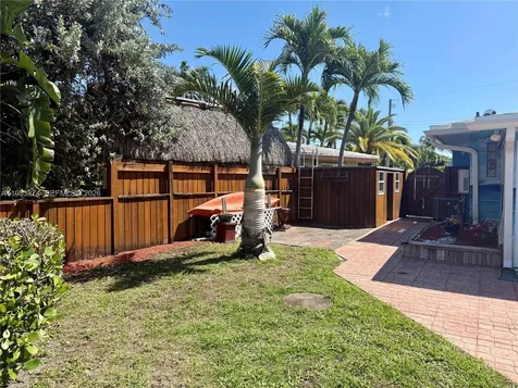 201 SE 3rd Avenue Pompano Beach FL 33060