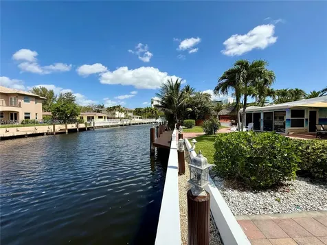 201 SE 3rd Avenue Pompano Beach FL 33060