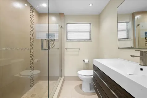 329 SE 3rd Street Hallandale Beach FL 33009