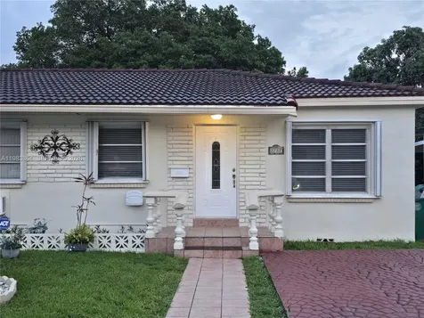 2787 SW 34th Court Miami FL 33133