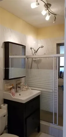 2787 SW 34th Court Miami FL 33133
