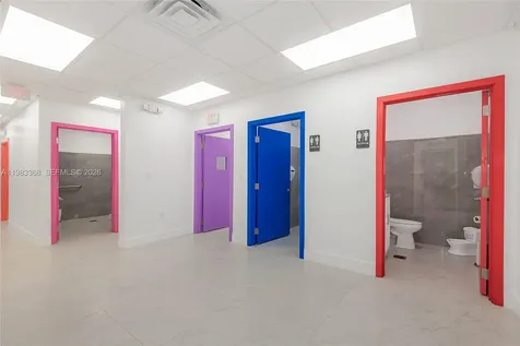1992 E 4th Avenue Hialeah FL 33010