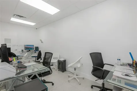 1992 E 4th Avenue Hialeah FL 33010