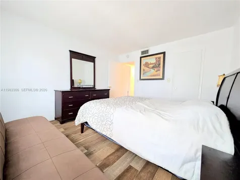 3061 NW 47th Terrace Lauderdale Lakes FL 33313