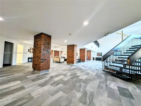 3061 NW 47th Terrace Lauderdale Lakes FL 33313