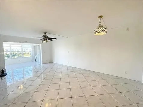 9370 SW 8th Street Boca Raton FL 33428