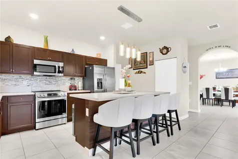 11827 SW 242nd Terrace Homestead FL 33032