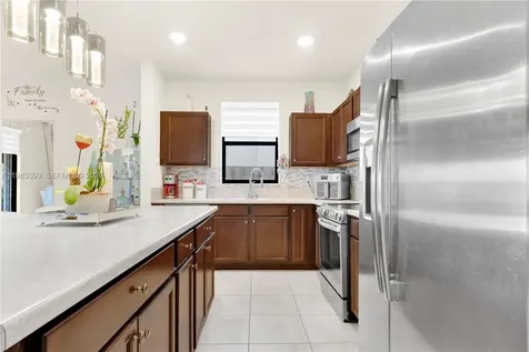 11827 SW 242nd Terrace Homestead FL 33032