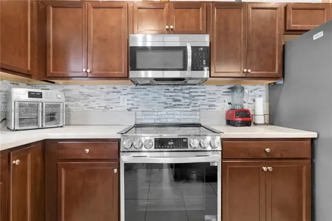 11827 SW 242nd Terrace Homestead FL 33032