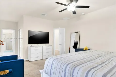 11827 SW 242nd Terrace Homestead FL 33032