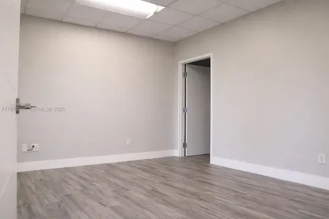 10887 NW 17th Street Sweetwater FL 33172