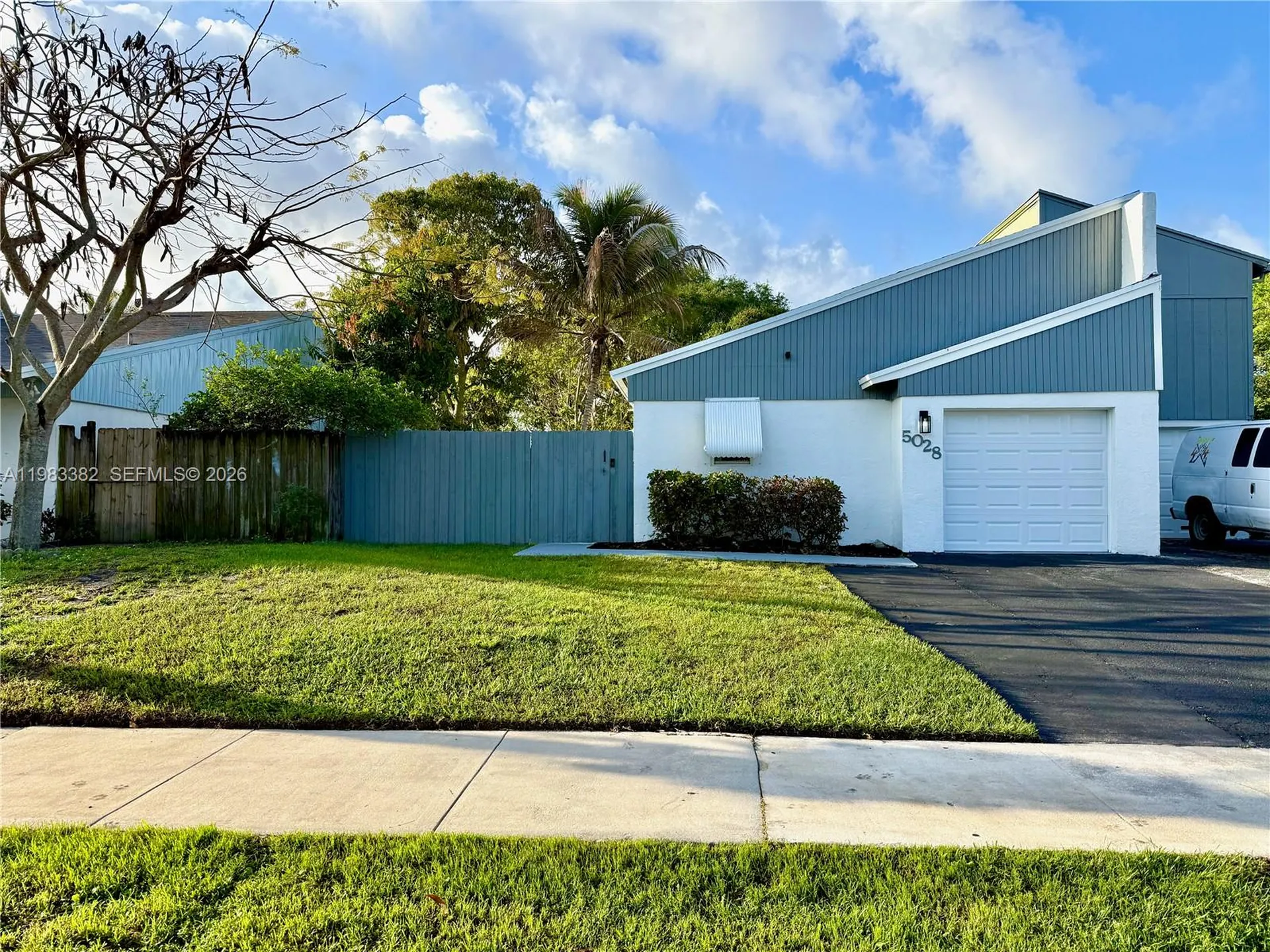 5028 NW 6th Street Delray Beach FL 33445
