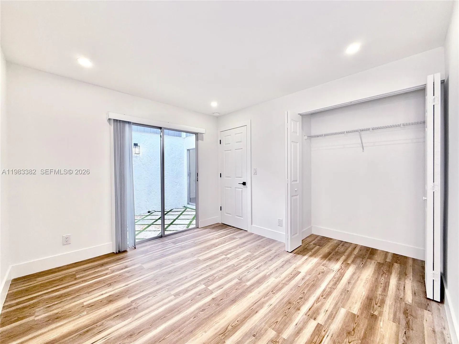 5028 NW 6th Street Delray Beach FL 33445