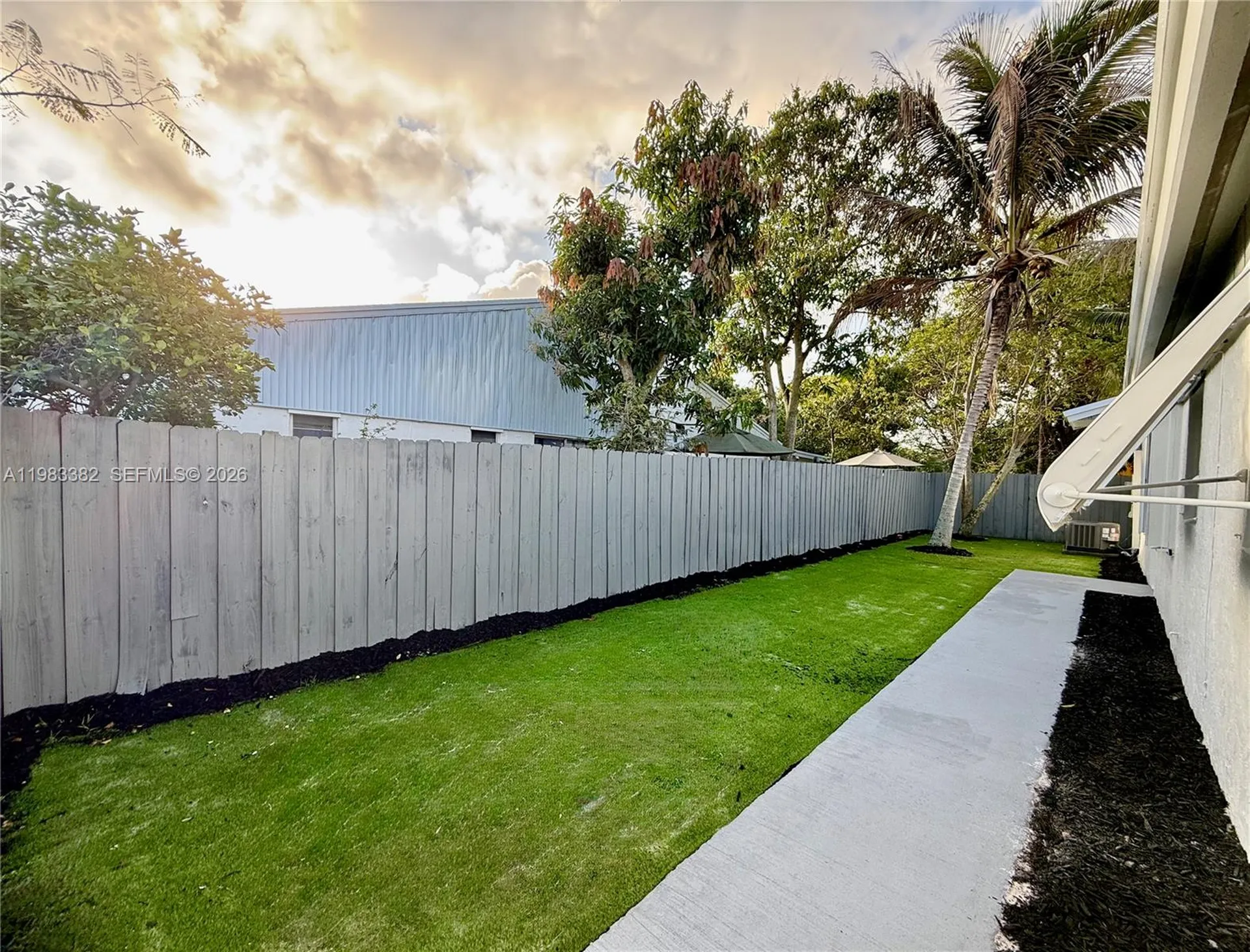 5028 NW 6th Street Delray Beach FL 33445