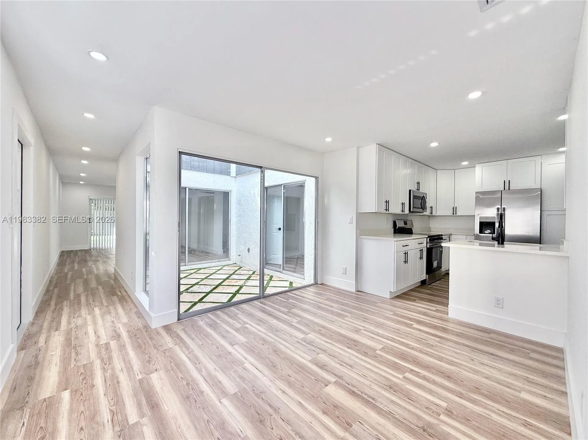 5028 NW 6th Street Delray Beach FL 33445