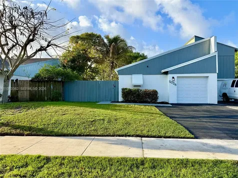 5028 NW 6th Street Delray Beach FL 33445