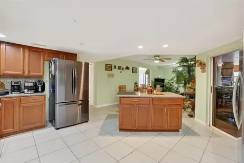 15672 SW 91st Lane Miami FL 33196