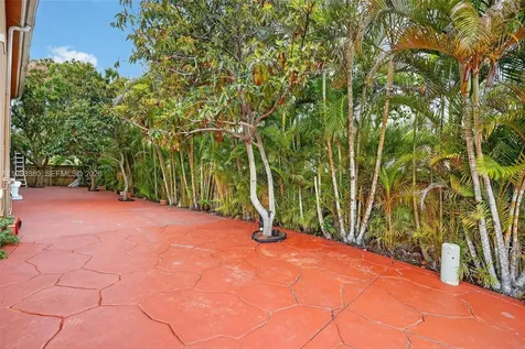 15672 SW 91st Lane Miami FL 33196