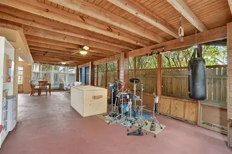 15672 SW 91st Lane Miami FL 33196