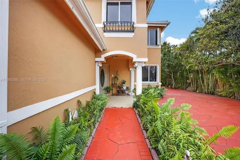 15672 SW 91st Lane Miami FL 33196