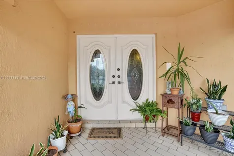 15672 SW 91st Lane Miami FL 33196