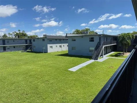 4300 SW 67th Avenue Miami FL 33155