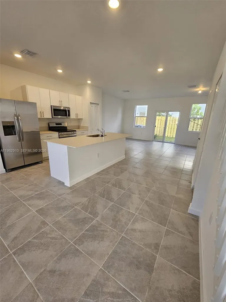 1148 SE 2nd Street Florida City FL 33034