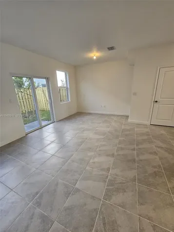 1148 SE 2nd Street Florida City FL 33034