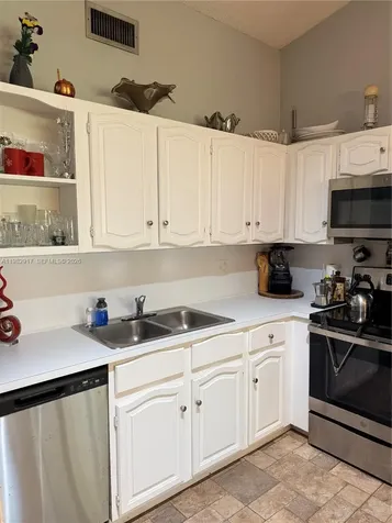 9963 Baywater Drive Boca Raton FL 33496