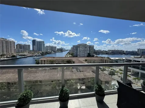 2602 E Hallandale Beach Boulevard Hallandale Beach FL 33009