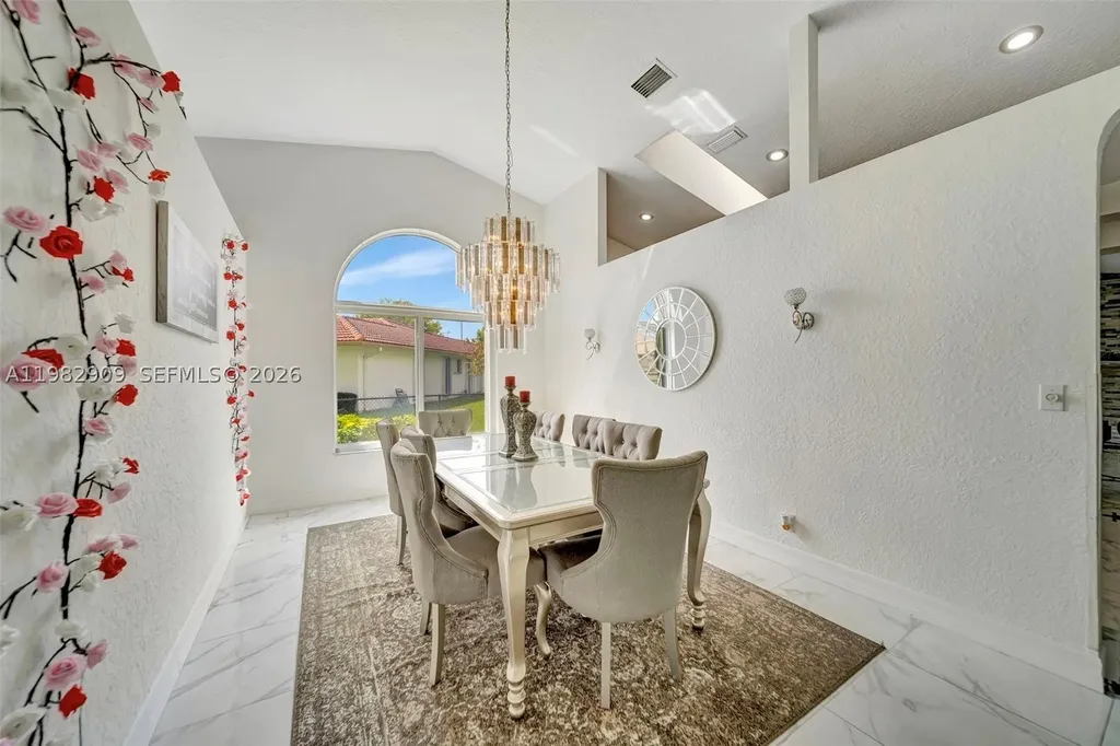 106 SW 85th Terrace Coral Springs FL 33071